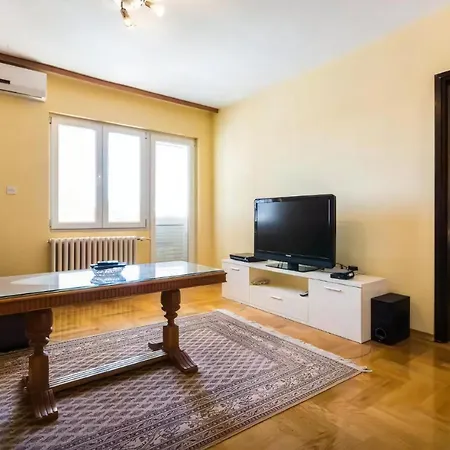 Modernes Mit Balkon Bibinje