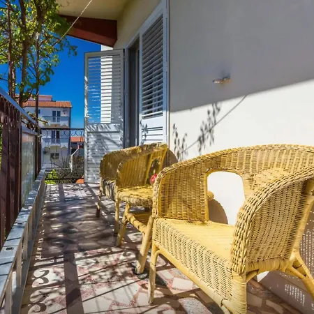 Modernes Mit Balkon *
